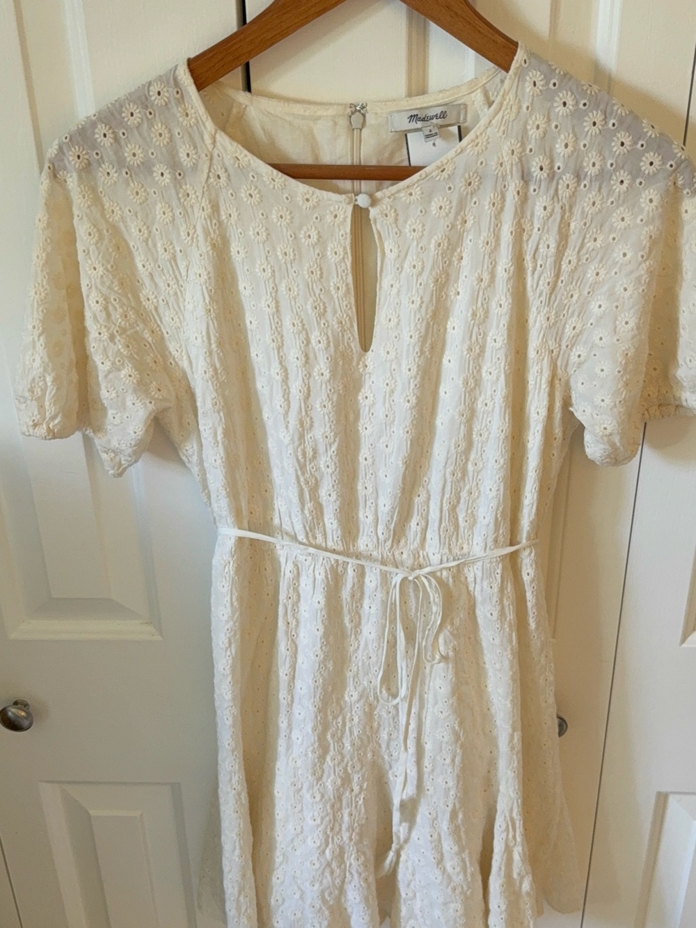 Madewell Cream Eyelet Tie-Waist Dress - Picture 4 of 9
